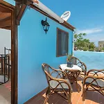 Old Town Roloi House * עיר רודוס