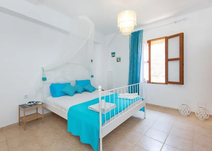 Old Town Roloi House *