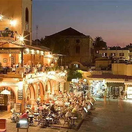 Old Town Roloi House Holiday home *