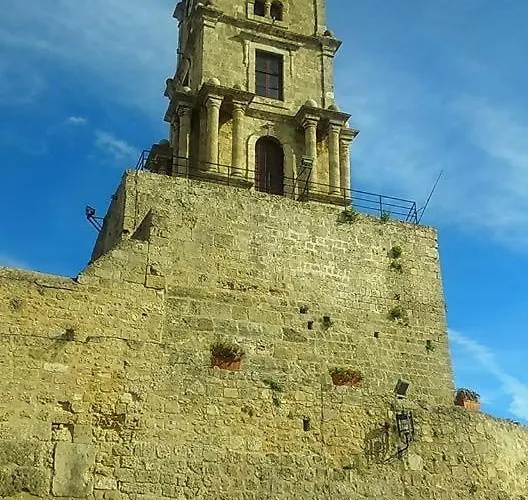 Semesterbostad Old Town Roloi House Rhodes City